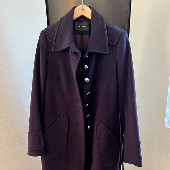 Tabarri wool winter coat length is above the knee - Picture 2 of 3